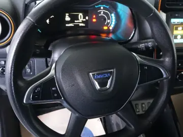 DACIA SPRING BEV 27kWh Expression Plus Auto