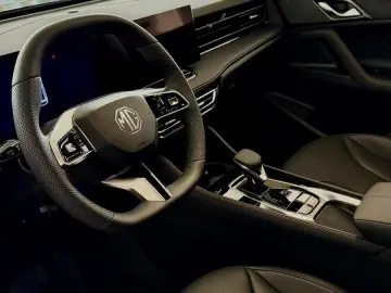 Mg EHS SUV 2024