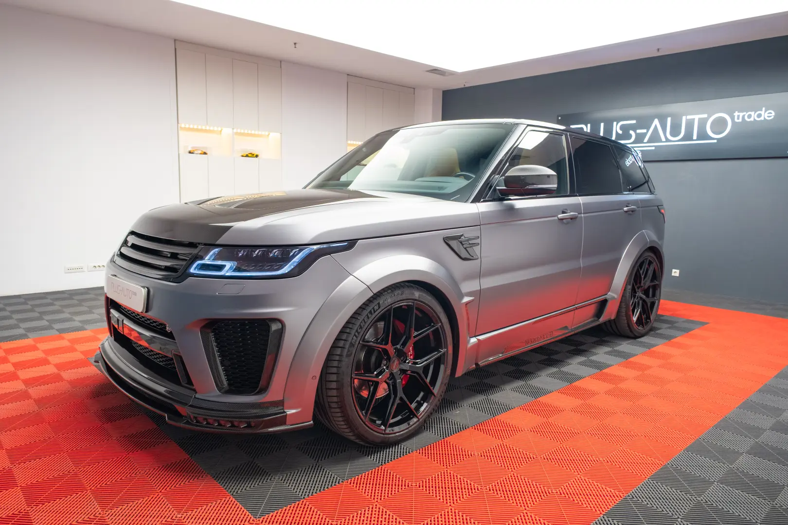 Land Rover Range Rover Sport  SVR Mansory