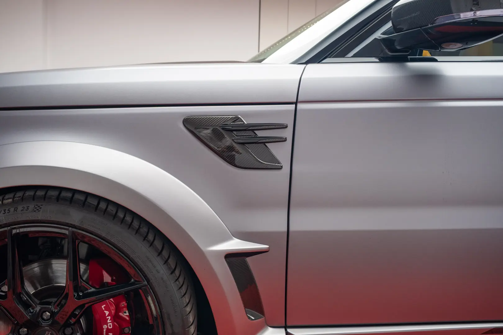 Land Rover Range Rover Sport  SVR Mansory