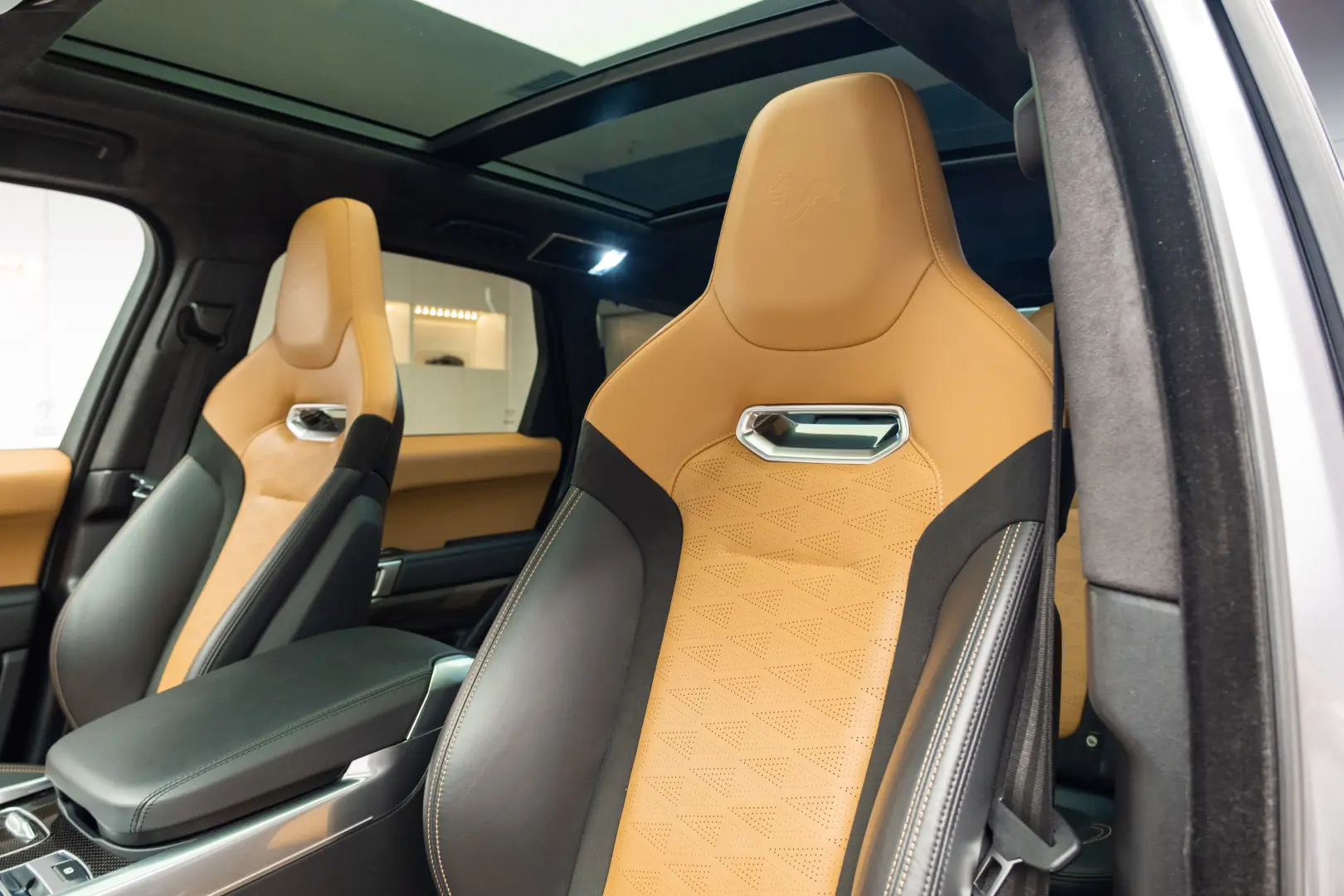 Land Rover Range Rover Sport  SVR Mansory