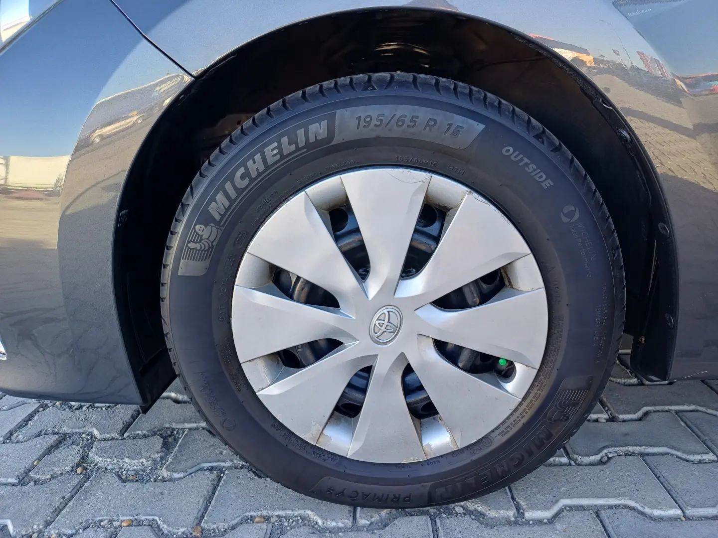 Toyota Corolla Terra 1.3 Benzina  99 cp