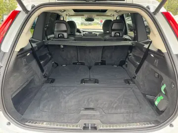 XC90 B5 AWD Plus Dark SD Keyless-Start Autom. BC