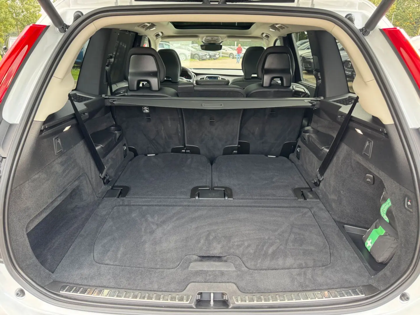 XC90 B5 AWD Plus Dark SD Keyless-Start Autom. BC