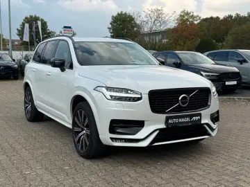 XC90 B5 AWD Plus Dark SD Keyless-Start Autom. BC