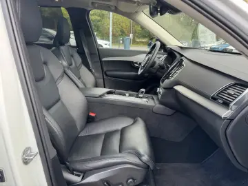 XC90 B5 AWD Plus Dark SD Keyless-Start Autom. BC