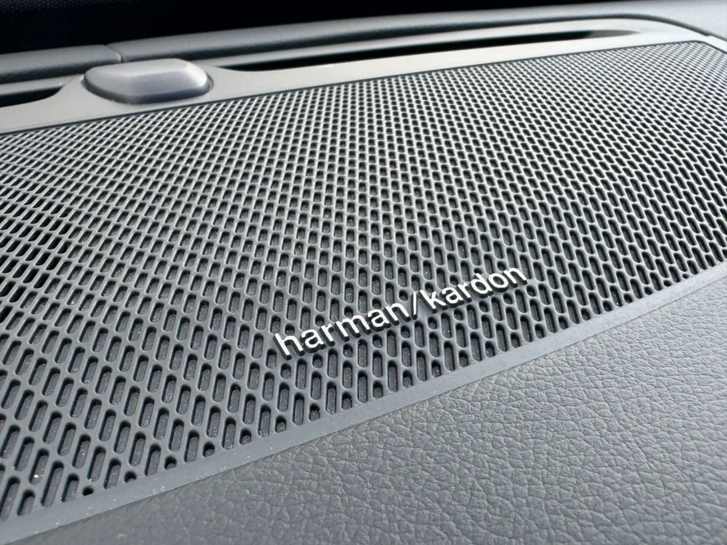 XC90 B5 AWD Plus Dark SD Keyless-Start Autom. BC