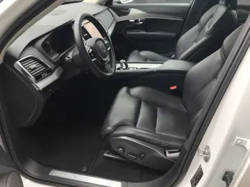 XC90 B5 (Diesel) AWD Plus Bright (EURO 6d)
