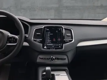 XC90 B5 (Diesel) AWD Plus Bright (EURO 6d)