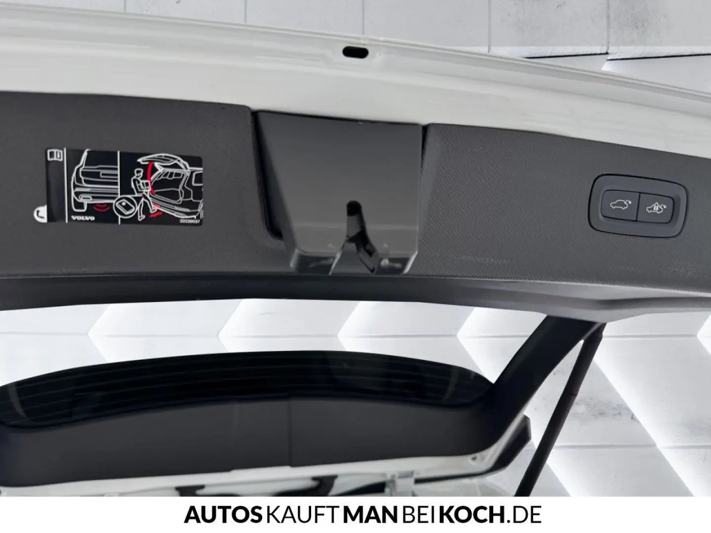 XC90 B5D AWD Plus Bright BLIS H K 360 PANO StHzg