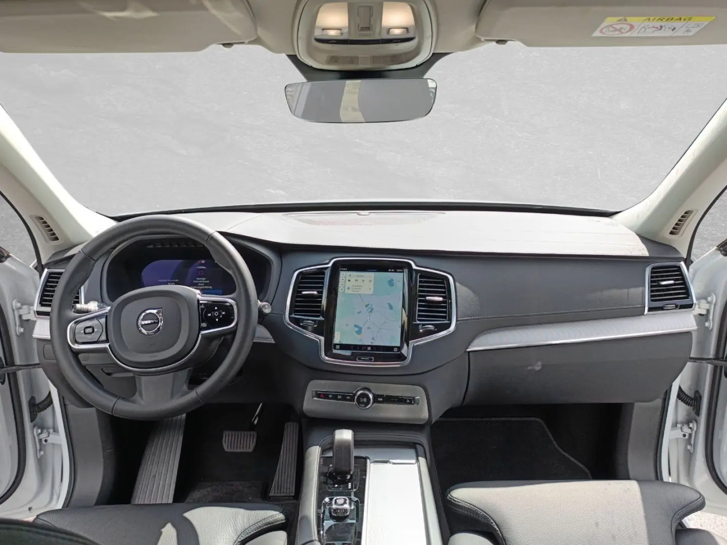 XC90 Diesel AWD Plus Bright Pano 36