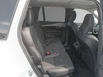 XC90 Diesel AWD Plus Bright Pano 36