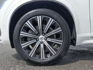 XC90 Diesel AWD Plus Bright Pano 36