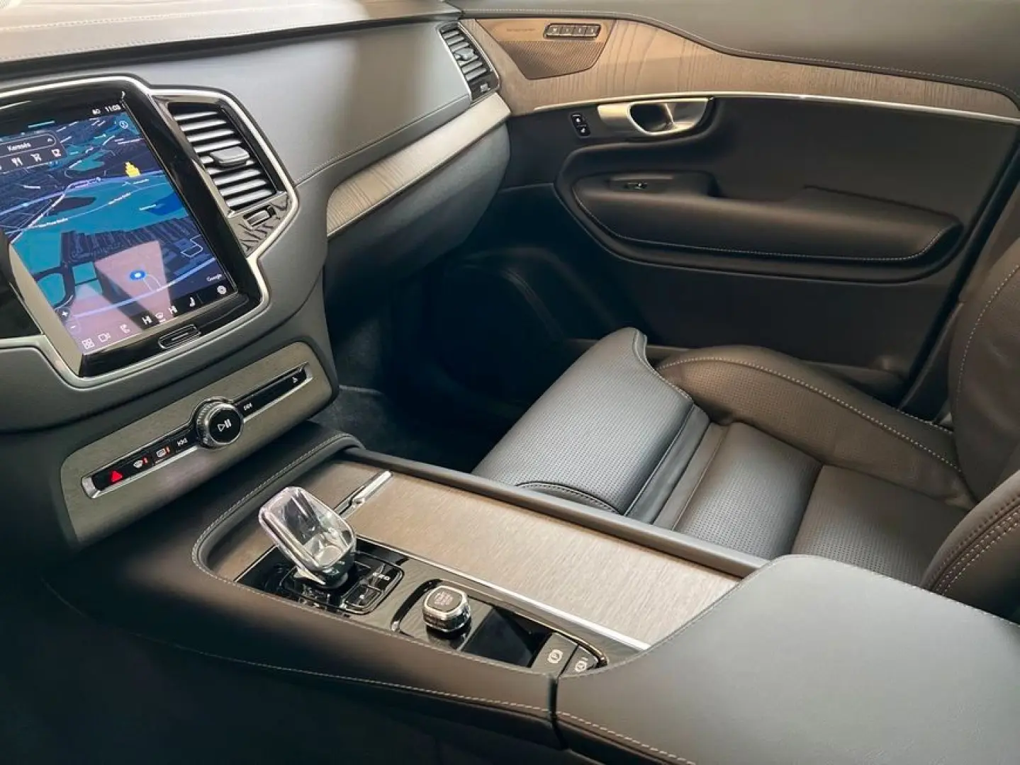 XC90 B5 AWD 7S Plus-Bright Aut Glasd 21'' 360  A