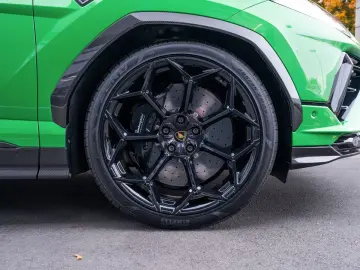 Urus Performante   Carbon   Lamborghini Nürnberg