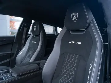 Urus Performante   Carbon   Lamborghini Nürnberg