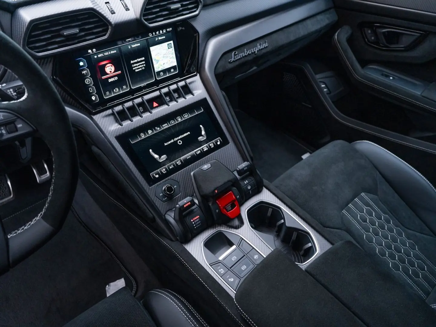 Urus Performante   Carbon   Lamborghini Nürnberg
