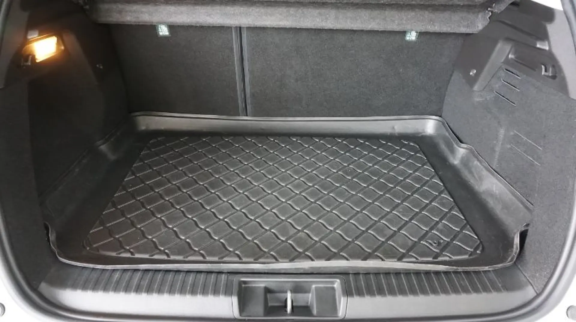 RENAULT CAPTUR 1.6 E-Tech 160CP Intens Plug-In