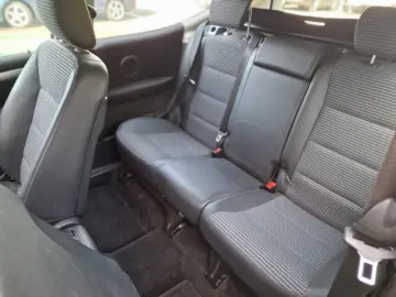 Mercedes-Benz A
