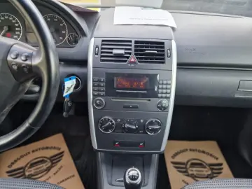 Mercedes-Benz A