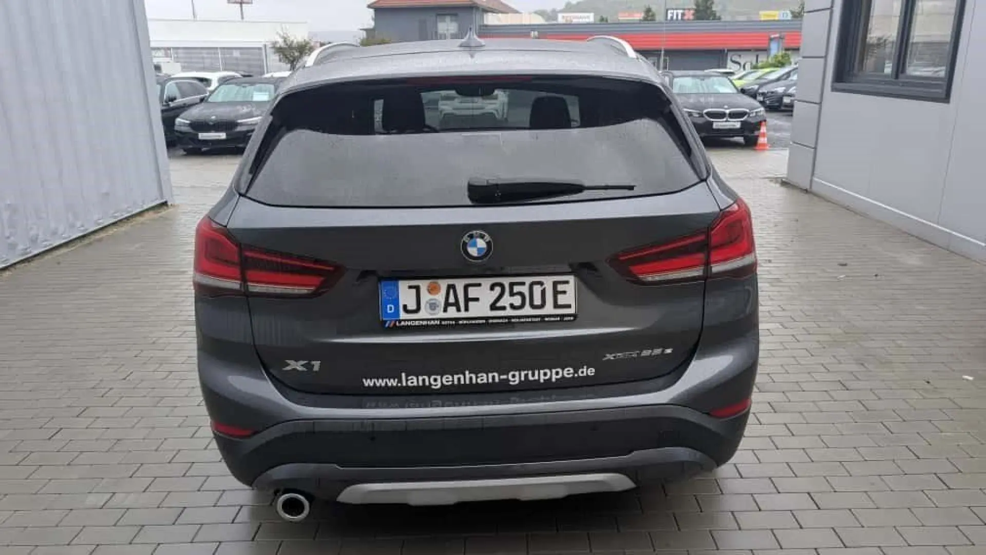 X1 xDrive25e xLine