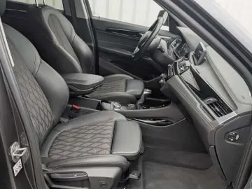 X1 xDrive25e xLine