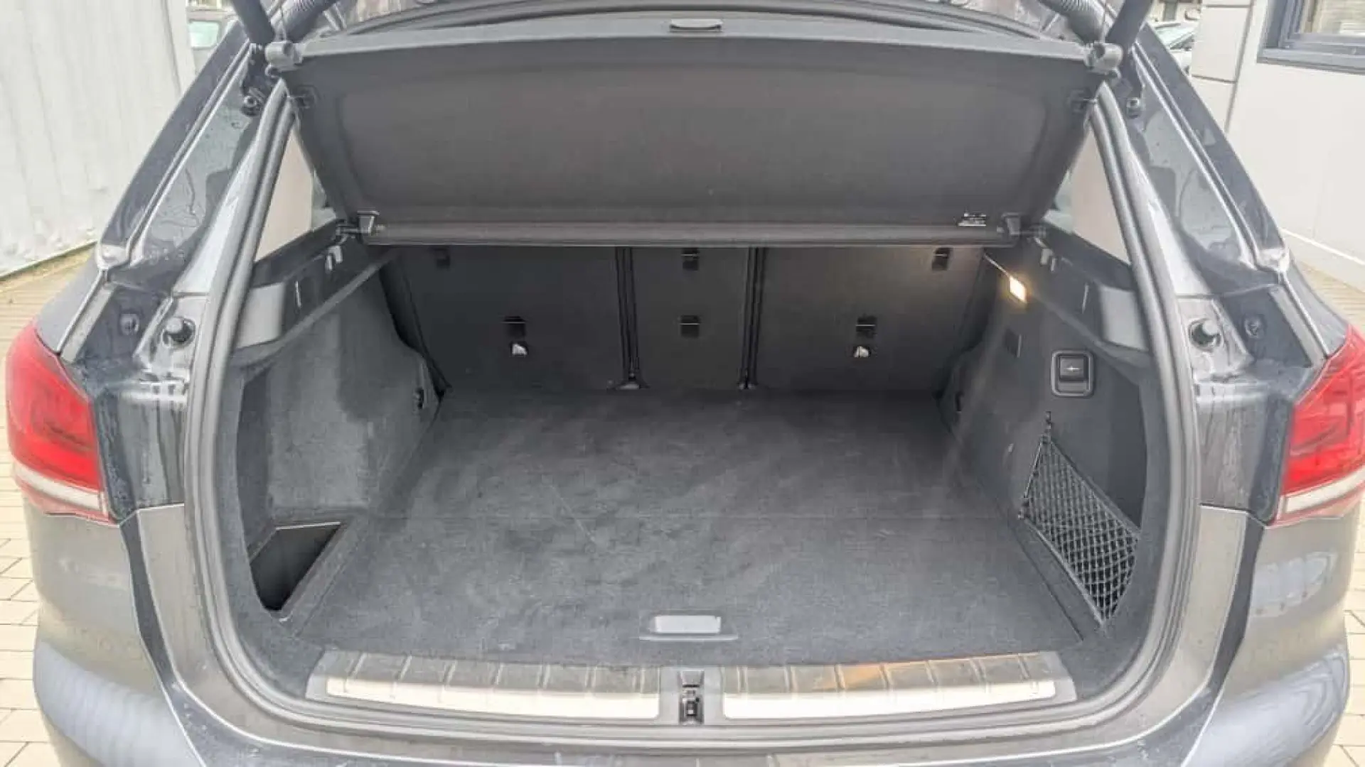 X1 xDrive25e xLine