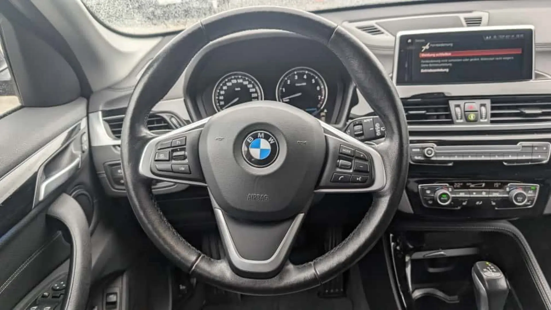 X1 xDrive25e xLine
