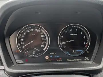 X1 xDrive25e xLine