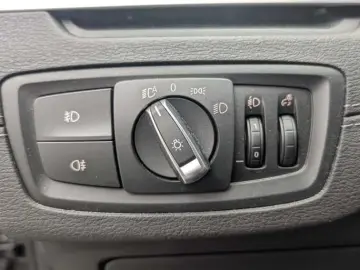 X1 xDrive25e xLine