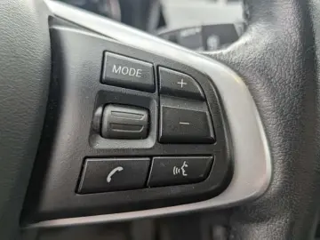 X1 xDrive25e xLine