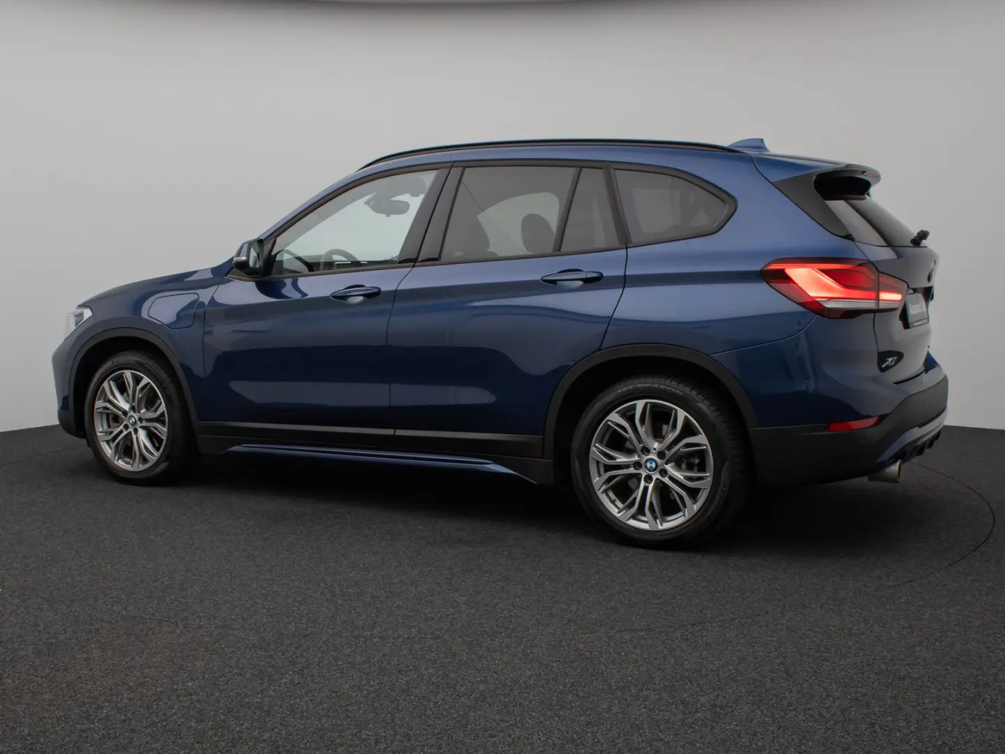 X1 xD25e Sport Line
