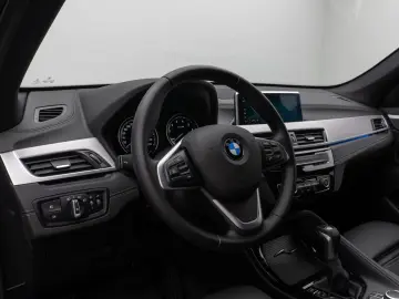 X1 xD25e Sport Line