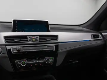 X1 xD25e Sport Line