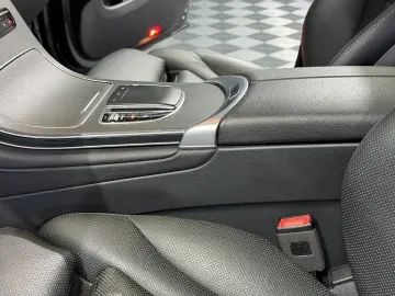 Mercedes-Benz GLC 300 de 4Matic 9G-TRONIC