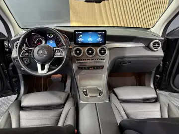 Mercedes-Benz GLC 300 de 4Matic 9G-TRONIC