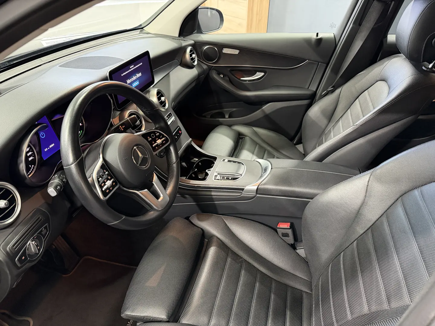 Mercedes-Benz GLC 300 de 4Matic 9G-TRONIC