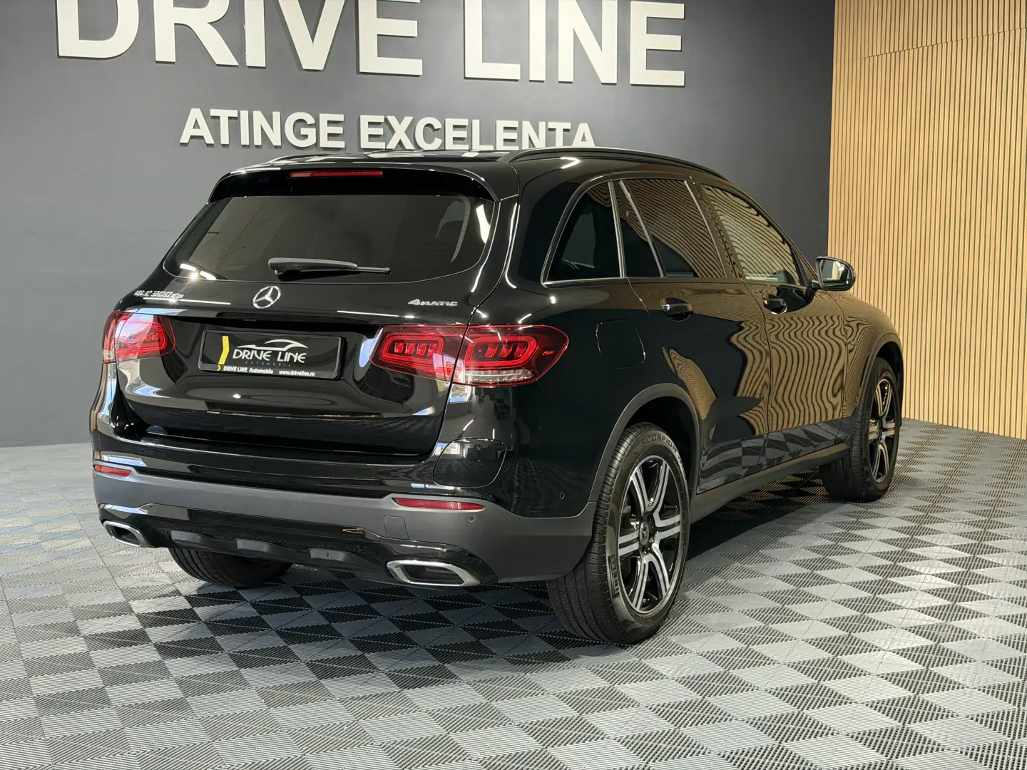 Mercedes-Benz GLC 300 de 4Matic 9G-TRONIC