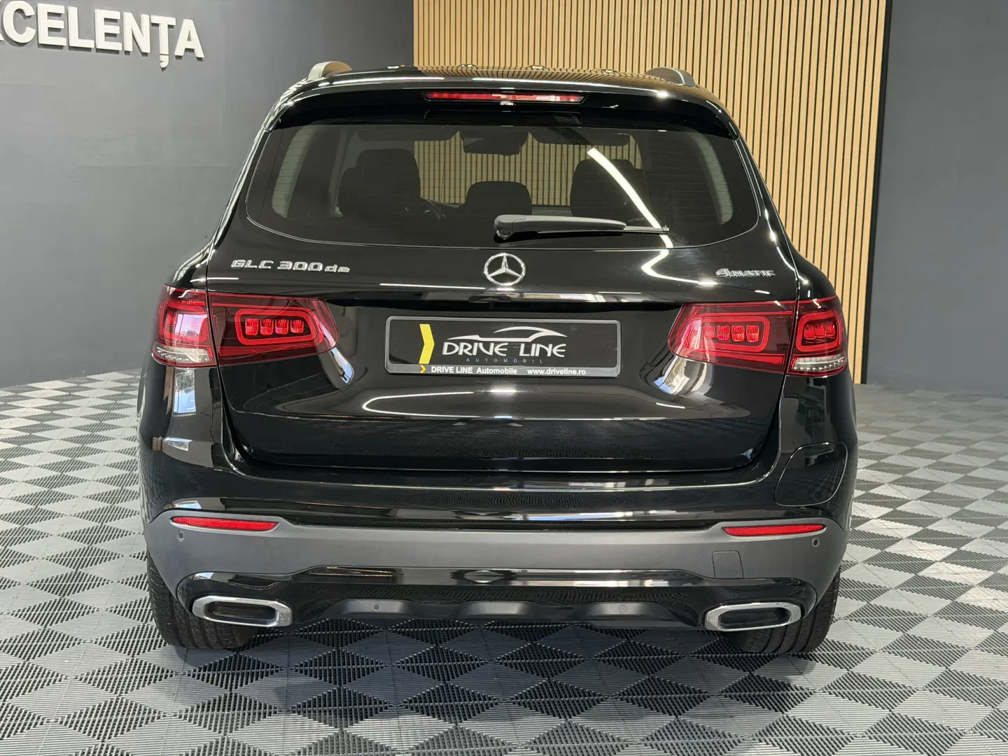 Mercedes-Benz GLC 300 de 4Matic 9G-TRONIC
