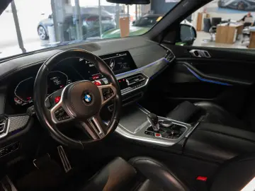 BMW X5M
