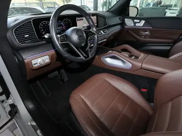 GLE 450 d 4M AMG HEADUP PANORAMA DISTRONIC 20