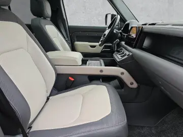 Land Rover Defender 110 P400 AWD X-Dynamic HSE