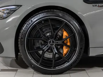 AMG GT 63 S E Performance Multibeam Distro Pano