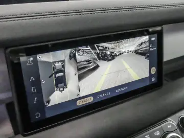 Land Rover Defender 110 X-Dynamic SE P400