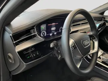 Audi A8 60TFSIe quatt Tiptrc HUD Matrix 360