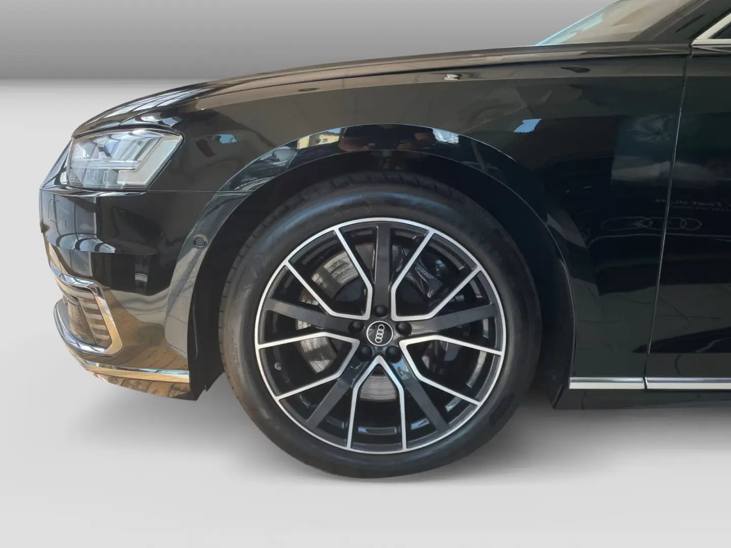 Audi A8 60TFSIe quatt Tiptrc HUD Matrix 360