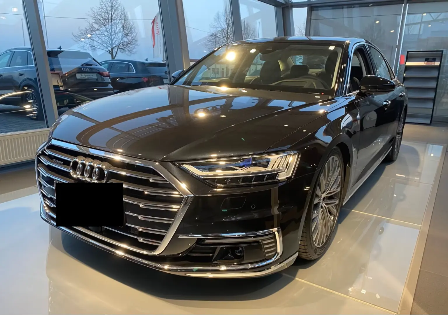 Audi A8 60 TFSI și quattro HUD LASER AHK