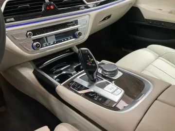 750i xDrive Innovation Executive Drive Pro Laser