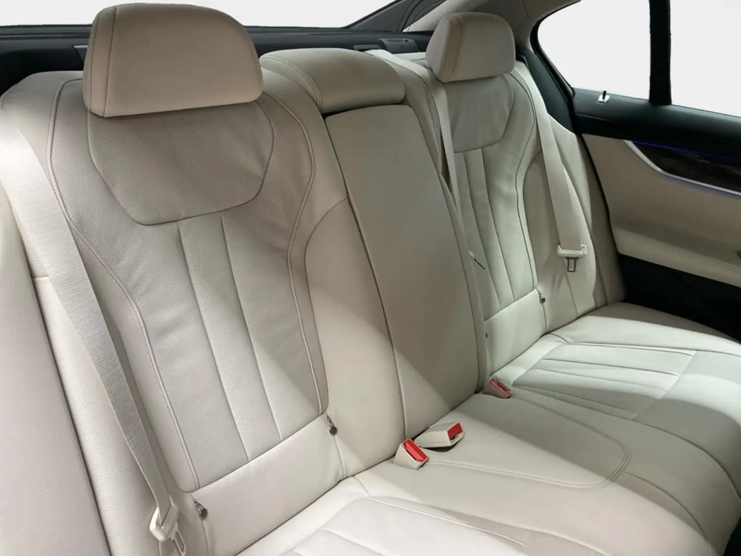 750i xDrive Innovation Executive Drive Pro Laser