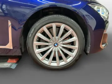750i xDrive Innovation Executive Drive Pro Laser